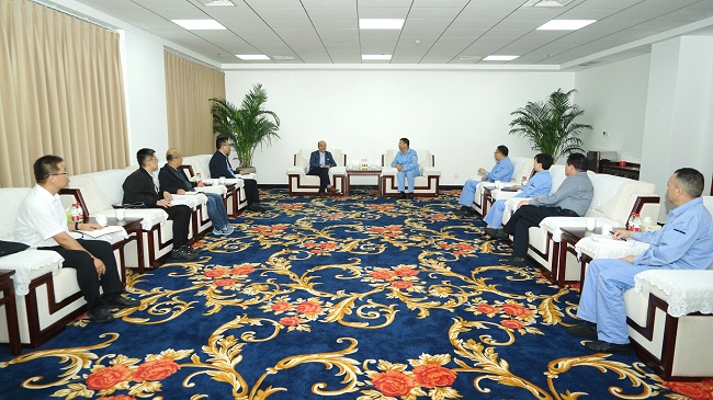 中鋁寧夏能源集團(tuán)黨委書記、董事長(zhǎng)丁吉林一行到萬基控股集團(tuán)調(diào)研