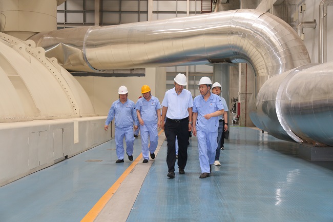 工控集團(tuán)黨委副書記、總經(jīng)理郭義民一行到萬(wàn)基控股集團(tuán)調(diào)研